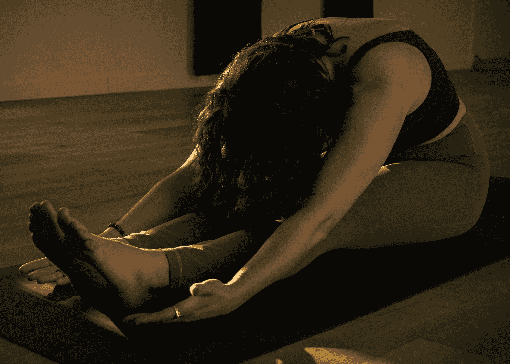 Slow Movement for Anxious Sleepers: How Stretching Rewires the Stress Response